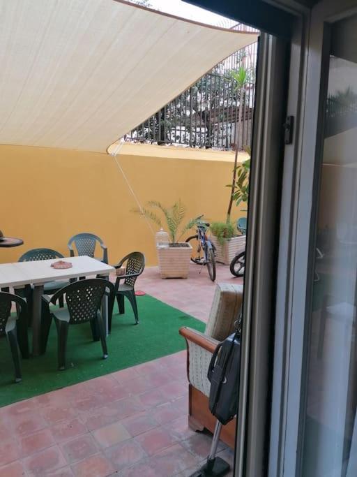 Ferienwohnung La Casa Di Mio Padre Neapel Exterior foto